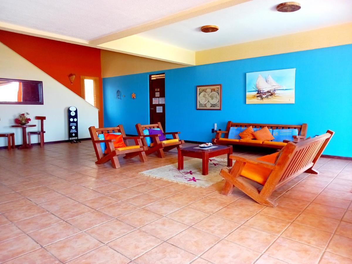 Pousada Flamboyant Village - Praia Das Fontes - 50Mt Da Gruta Mae D'Agua (Adults Only) Беберібі Екстер'єр фото