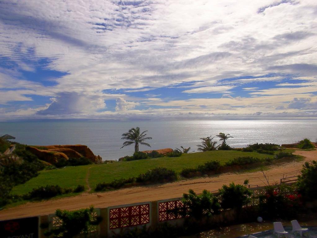 Pousada Flamboyant Village - Praia Das Fontes - 50Mt Da Gruta Mae D'Agua (Adults Only) Беберібі Екстер'єр фото